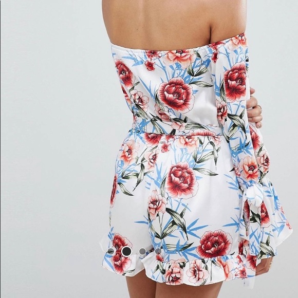 Pretty Little Thing Floral Spring Romper - Picture 2 of 5